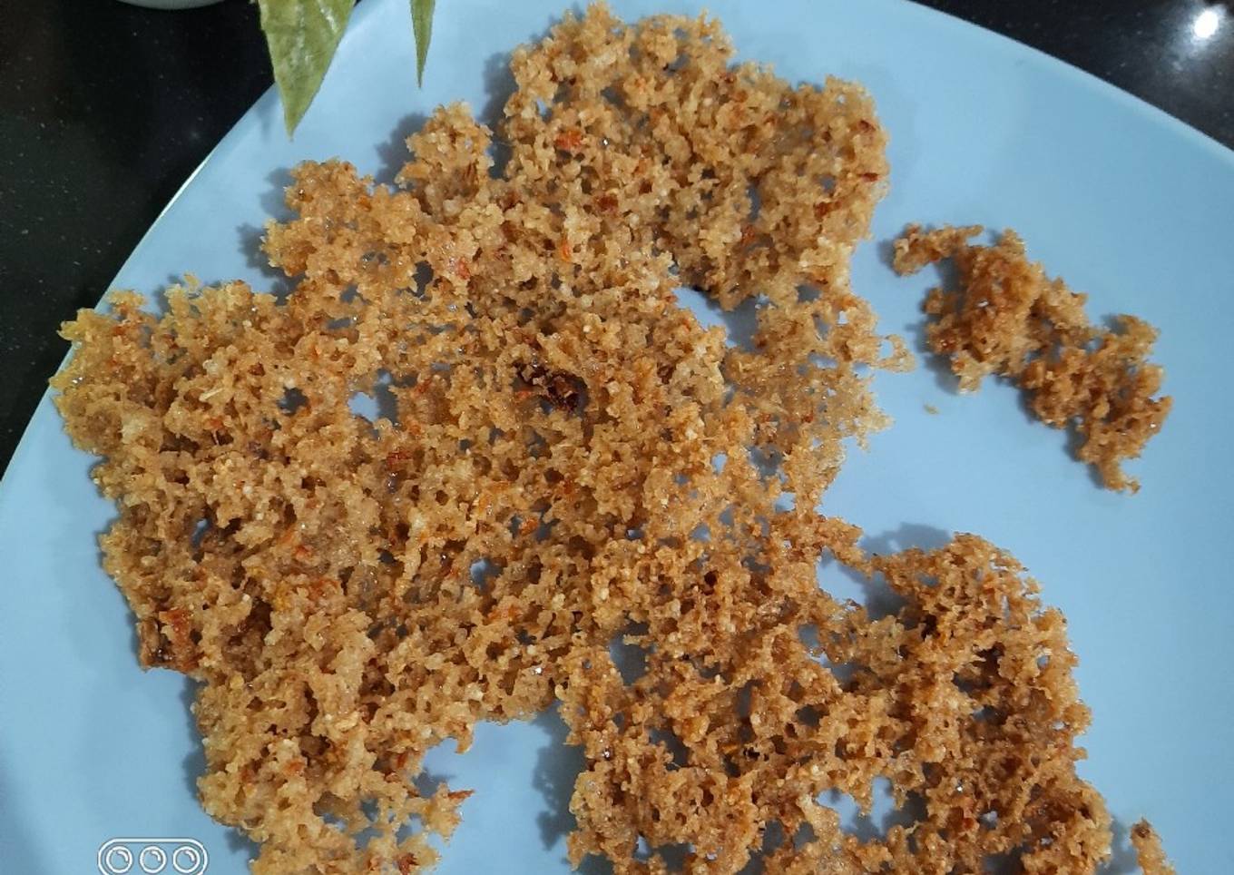 Kremesan nasi sisa