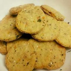 A picture of Khara Cookie.