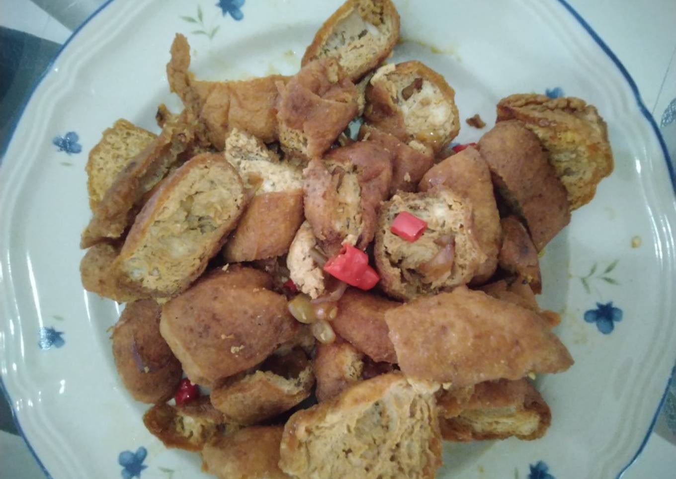 Tumis tahu pong