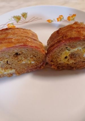 Baconos-sajtos Stefánia recept fotója