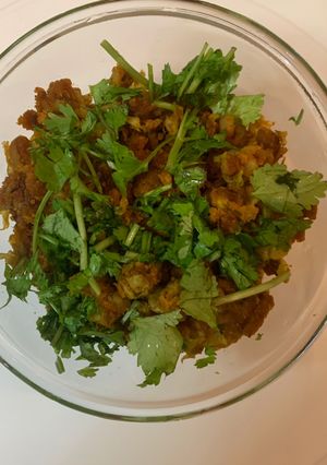 A picture of Besan cabbage.