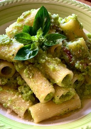 Foto di Rigatoni con Pesto di Zucchine e Speck