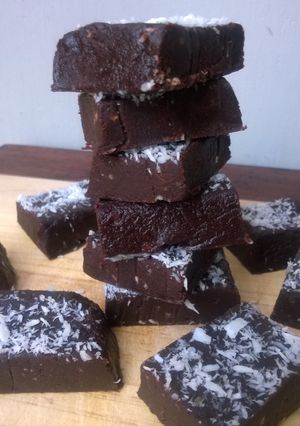 A picture of Chocolate Burfi.