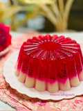 561. Puding Buah Naga Merah Putih