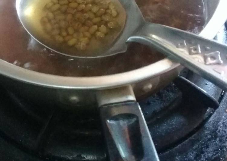 Kacang hijau kuah karamel (no santan)