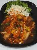 ไก่ทอดราดซอสสามรส