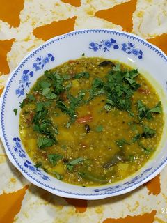 બાજરા ની ખીચડી (Bajra Khichdi Recipe In Gujarati) રેસીપી મુખ્ય ફોટો