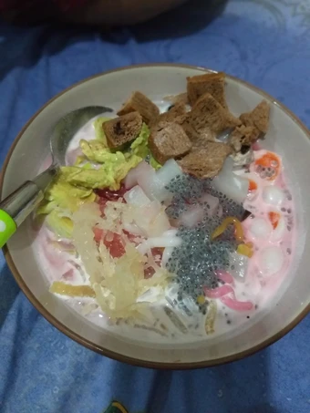 Langkah Mudah untuk Membuat Resep Es campur suka suka anti gemuk 😍 yang Lezat Anti Ribet, Mantap