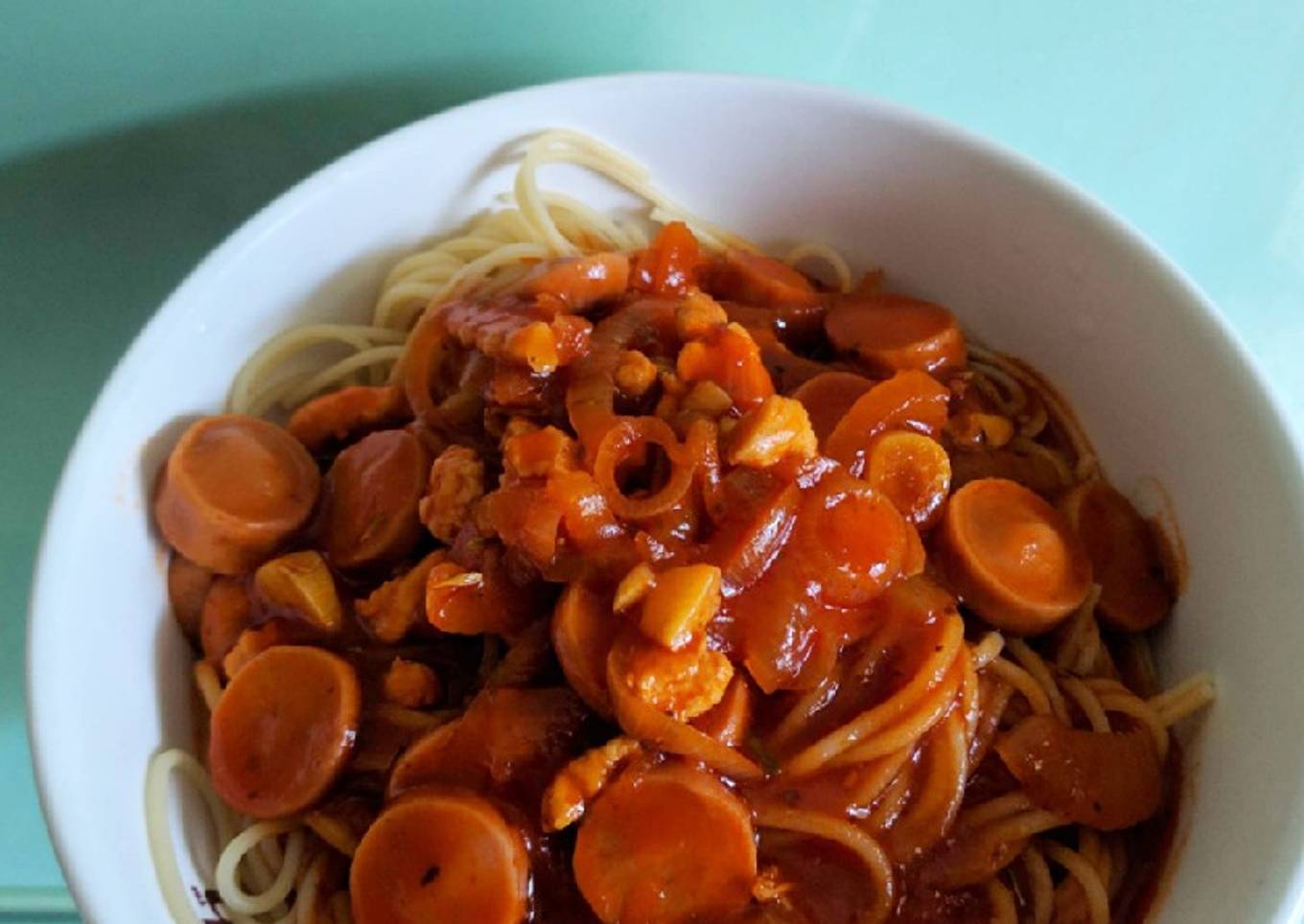 HAIRHOEKPASTA AYAM BOLONYA (version with mini electric kettle)