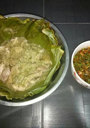 รูปของ หมูนั่งตอง 😁