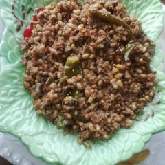 A picture of Qeema Phaliyan.