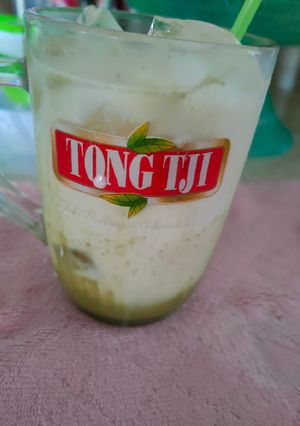 Foto resep Es susu matcha es kekinian ide jualan