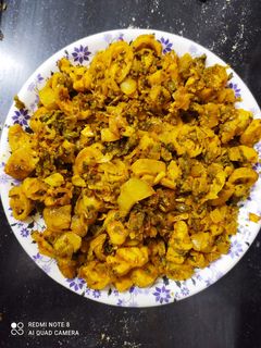 करेले की भुर्जी (karele ki bhurji recipe in Hindi) रेसिपी मुख्य फोटो