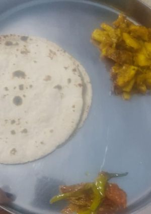 A picture of Sukhe aloo ka sabji.
