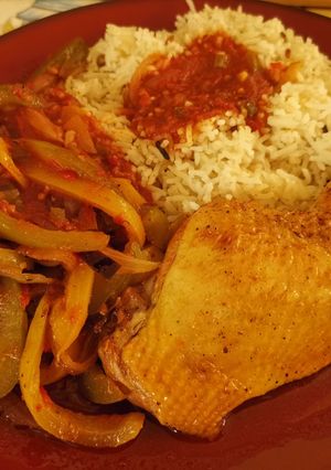 Une photo de Poulet Basquaise
