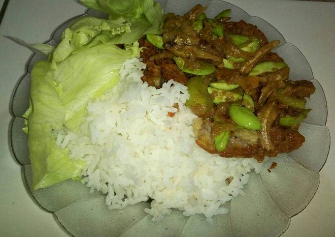 Ayam Geprek Sambal Teri Petai + Simple Lettuce Salad