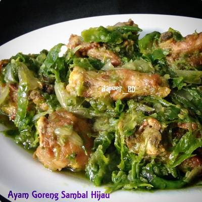 Resep Ayam Goreng Sambal Hijau Oleh Pawonsenggani Cookpad