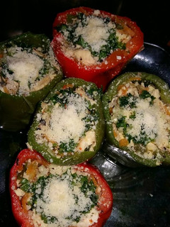 Una foto de Morrones rellenos