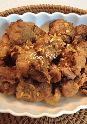 Hình của món Sườn sốt Thái chiên giòn.