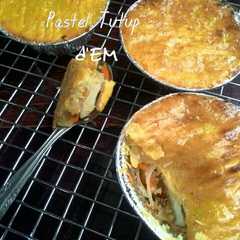 A picture of Pastel Tutup Klasik.