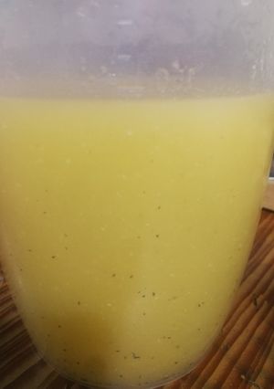 Una foto de Jugo de maracuyá 🥤