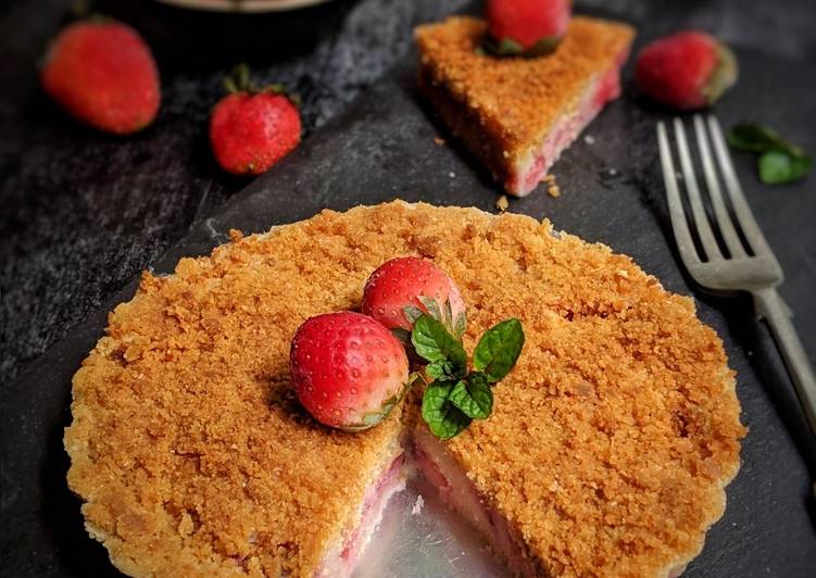 Step-by-Step Guide to Prepare Homemade Strawberry Crumble Cake Tart