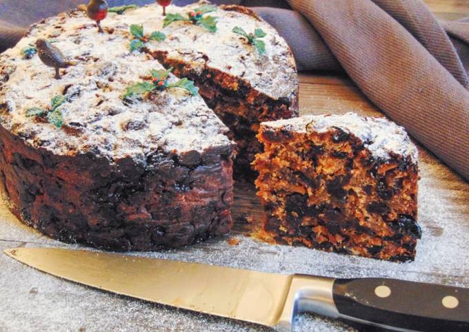 Natural Christmas Cake (Refined Carb-Free)