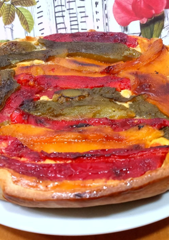 Una foto de Tarta de pimientos y feta