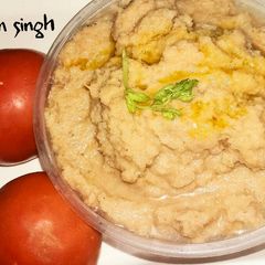 A picture of Awla tomato chutney.