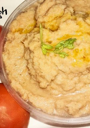 A picture of Awla tomato chutney.