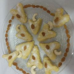 A picture of Heart shape pedas.