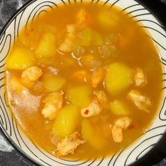 A picture of Shrimp&potato soup.