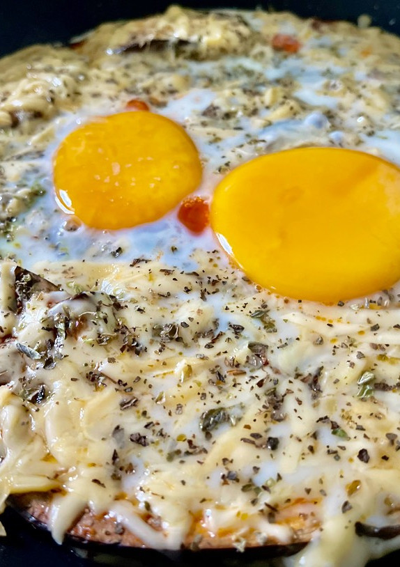Una foto de Berenjepizza en sartén