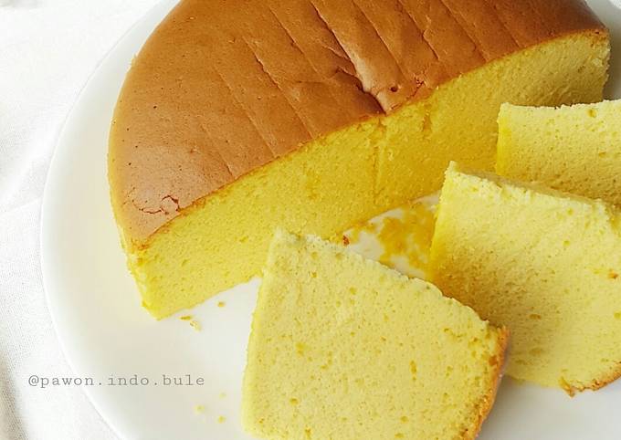 Steps to Make Quick Condensed Milk Cotton Cake