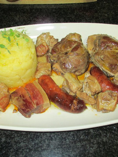 Una foto de Rasol de variedades de carne de cerdo especiada