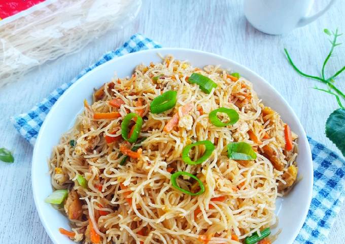 Cara bikin Bihun goreng simpel Cara bikin Bihun goreng simpel