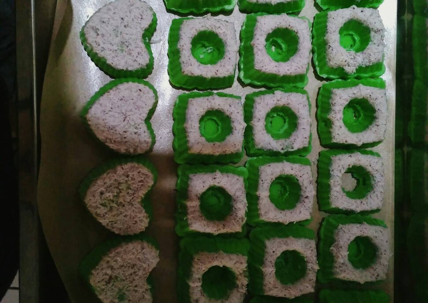 Kue putu ayu