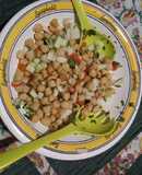 Ensalada de garbanzo fresca
