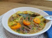 Una foto de patatas cebollino