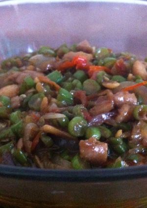 Foto resep Tumis buncis + kulit ayam