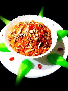 गाजर हलवा (Gajar halwa recipe in Hindi) रेसिपी मुख्य फोटो