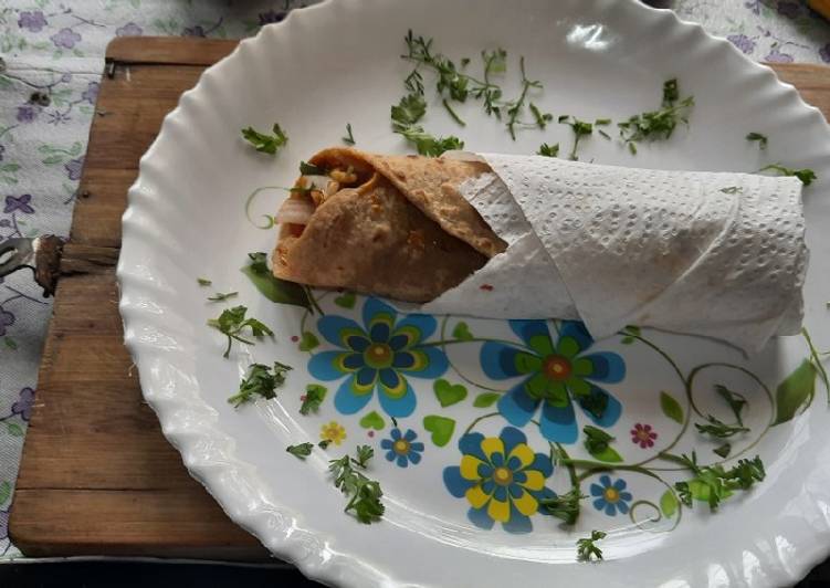 Mix vegetables Maggi noodles Frankie roll Mix vegetables Maggi noodles Frankie roll