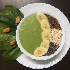 A picture of Spinach Smoothie Bowl.