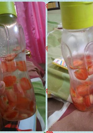Foto resep Infused Water Strawberry (Minuman Sehat Higienis)