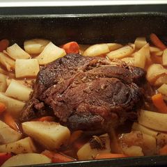 A picture of Pot Roast.