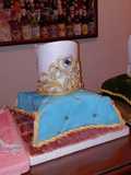 Torta almohadón con corona de princesa