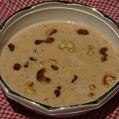 A picture of Ona-Sadhya -Cherupayar-Banana Payasam--to see the 12 key items..follow the blog..