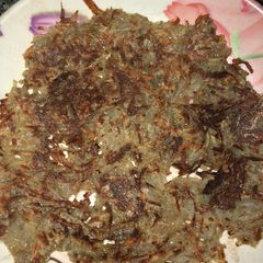 A picture of Potato pancakes#less than 5 ingredients.