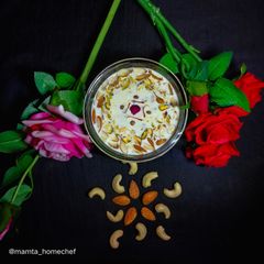 A picture of Shahi Laccha Rabdi.