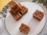 मावा बर्फी (Mawa burfi recipe in Hindi)